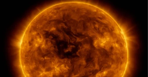 Severe Solar Storm Hits Earth: A Cosmic Spectacle Unfolds! 🌞🌍