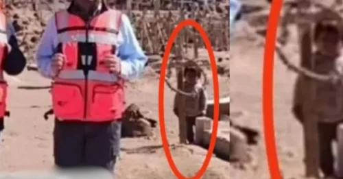 The 'Terrifying' Thing They Accidentally Captured at Quillagua Cemetery: The Most Thorough Analysis of the 'Ghost Child' Photo, and the Mystery Behind It!