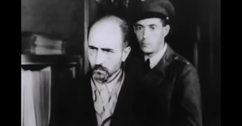 FROM ARROGANT OFFICER TO GROVELING COWARD BEFORE THE GUN: The Stunning Fall of Maximilian Grabner – The Nazi Officer Who Knelt, Kissed Boots, and Begged for the Life He Had Once Denied Millions in One of History’s Most Ironic Final Moments 7