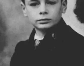 The MOST HANDSOME BOY of AUSCHWITZ: The Haunting Final Moments of 12-Year-Old Gedale Hejblum in the GAS CHAMBER – NO PHOTOGRAPH, NO GRAVE, ONLY THE NAME REMAINS in a Story the World Almost Forgot 7