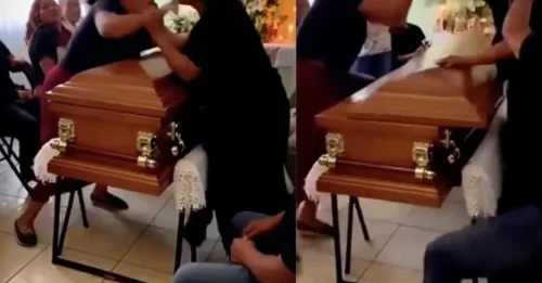 ¡Solo por encima de mi cadáver! Momento impactante en el que dos mujeres afligidas se pelean por el ataúd de su amante infiel fallecido, al que sin saberlo compartían.