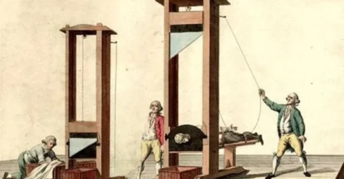 Why the Guillotine Was the Most “EFFICIENT” Method of Execution in Early History? Often Linked to Severity Across a 200-Year Legacy, But You’ll Be Surprised by This Unexpected Truth – The Controversial Vision of Dr. Guillotin 7