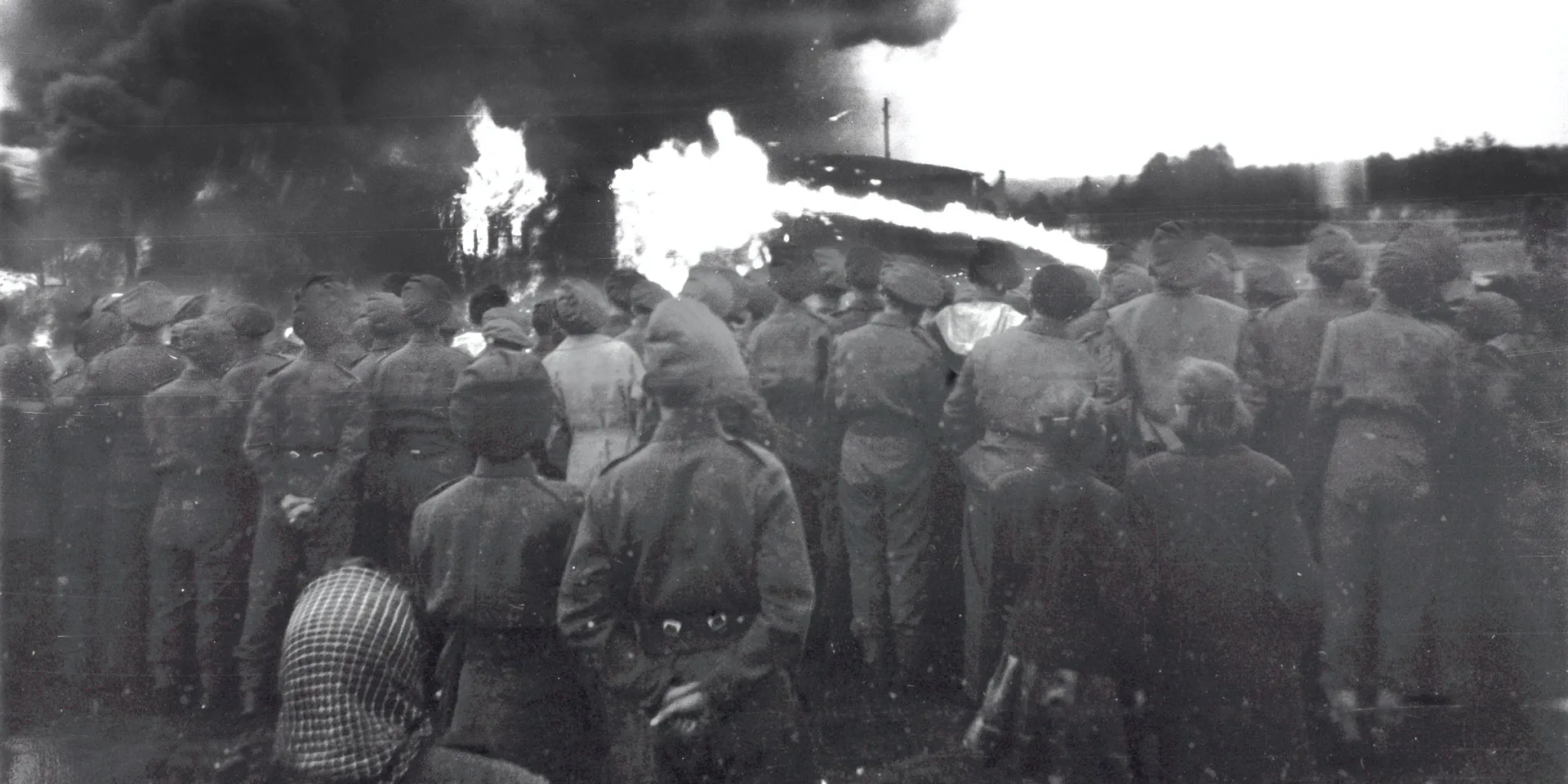 The Execution Of 3 FEMALE MONSTERS Of Belsen: The Trembling Final Words ...