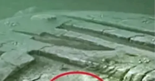 UFO REVELATION: Bob Lazar Links Recent Sightings to Advanced Alien Technology Operating in the Shadows!