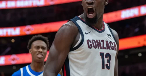 The Warriors JUST SIGNED a 6'9
