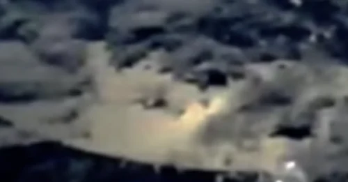 A Massive UFO Was Caught Hovering 250 Miles Above Earth on ISS Live Camera — What Happened Next Has Everyone Talking