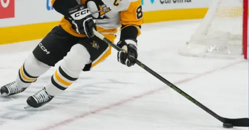 Sidney Crosby-to-Toronto rumors ERUPT after shocking Leafs hire... but here's why it makes ZERO sense!