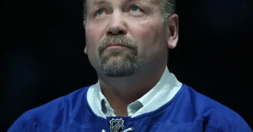 Maple Leafs Legend Wendel Clark Reveals the Key to Surviving Toronto’s Intense Spotlight